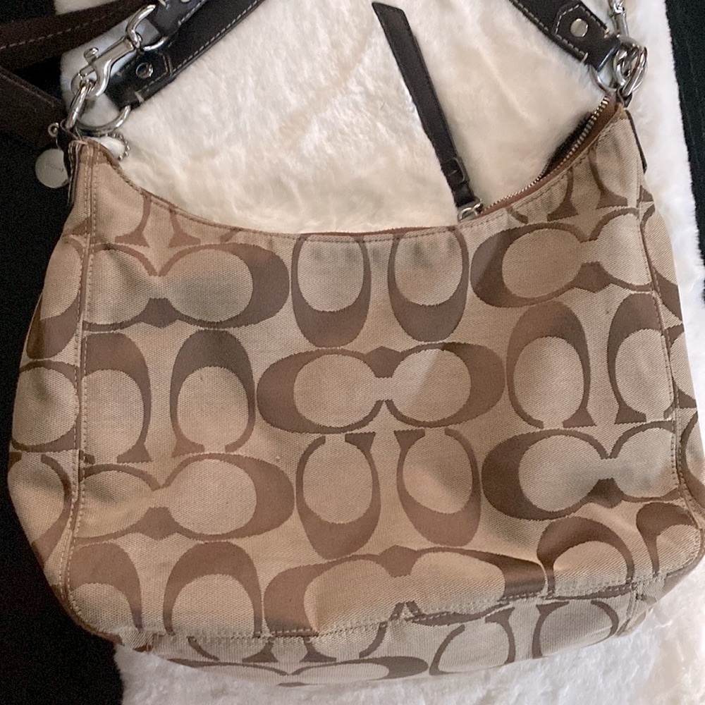 Pristine Condition! Authentic Coach Shoulder/Cros… - image 2